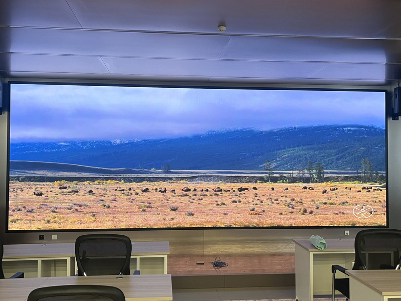 吉大軟件學(xué)院展廳會(huì)議室項(xiàng)目（P2.5-SMD 18.66m2）.JPG